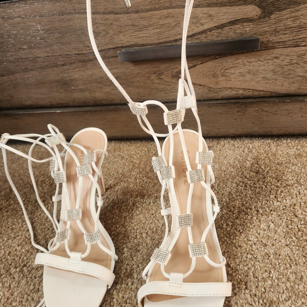 Schultz Heels - image 6